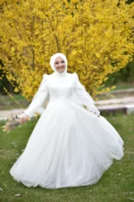 Omuzları Kabarık Helen Model Tesettür Gelinlik (Müşteri Fotoğrafı)