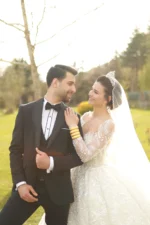 Göğüs Detaylı Uzun Kollu Prenses Model Gelinlik - Görsel 10