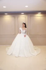 Göğüs Detaylı Uzun Kollu Prenses Model Gelinlik - Görsel 7
