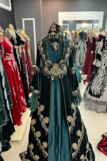 Zümrüt Yeşili Kaftanlı Bindallı